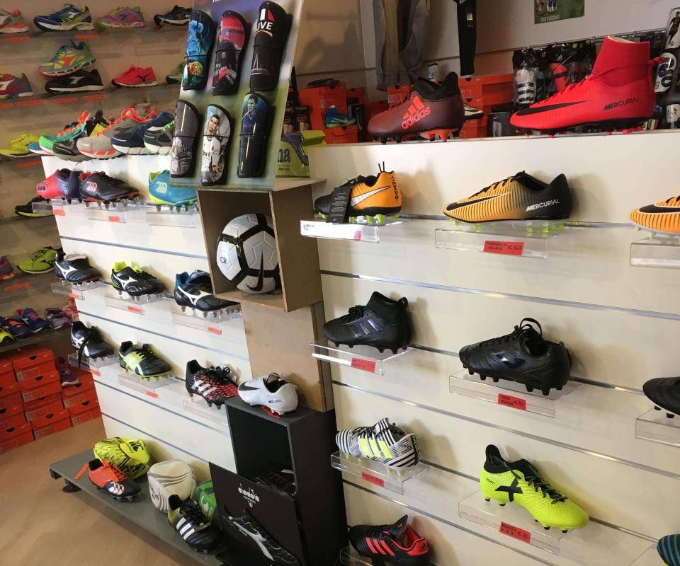 vasto assortimento di Scarpe e calzature sportive